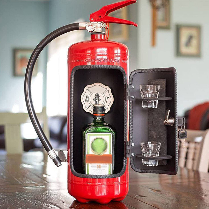 Fire Extinguisher Small - Caja de vino con forma de
